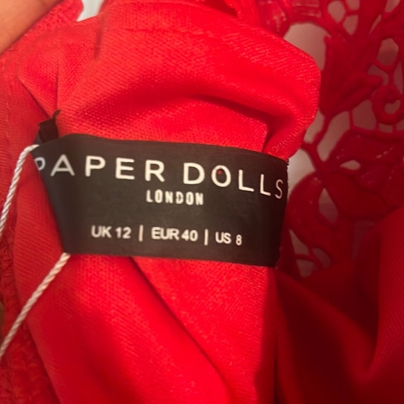 Paper Dolls London Lace Dress with Scallop Back Red Size 8 US, UK 12 , EU 40 - Picture 9 of 9
